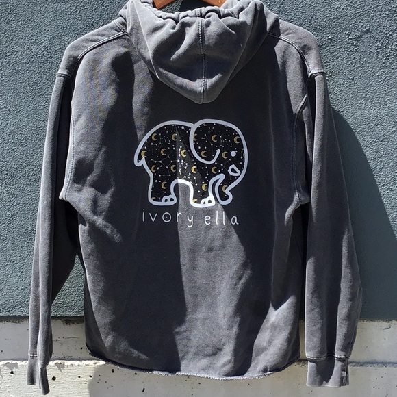 ivory ella Tops - Ivory Ella Hoodie Raw Hem Oversized Sweatshirt S